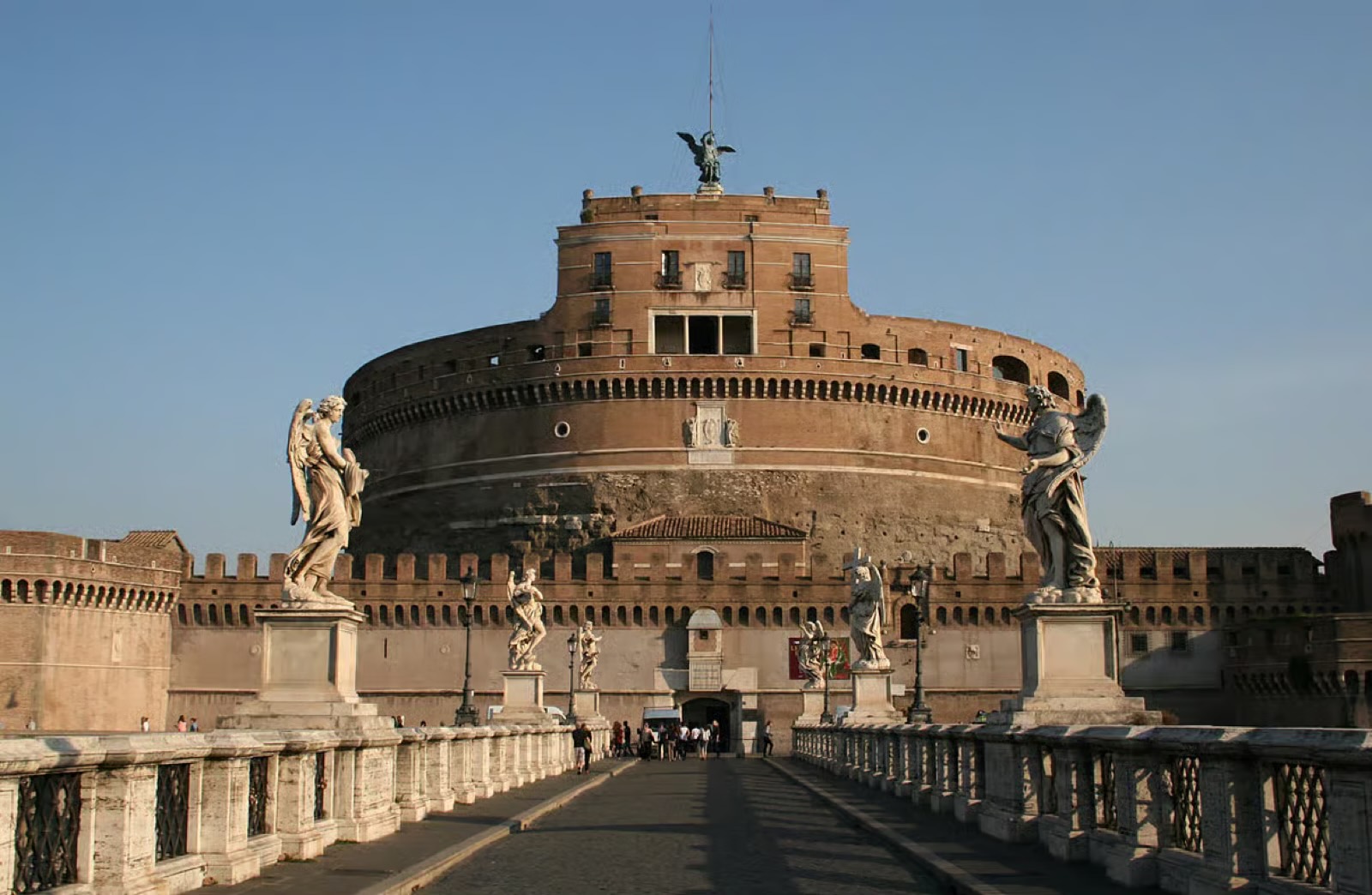 Rome: Exclusive Tour of Castel Sant'Angelo