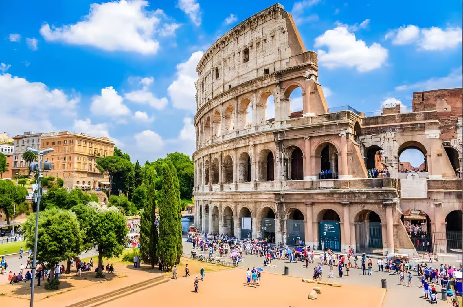 Rome: Colosseum, Forum & Palatine Hill Entry & Audio Guide