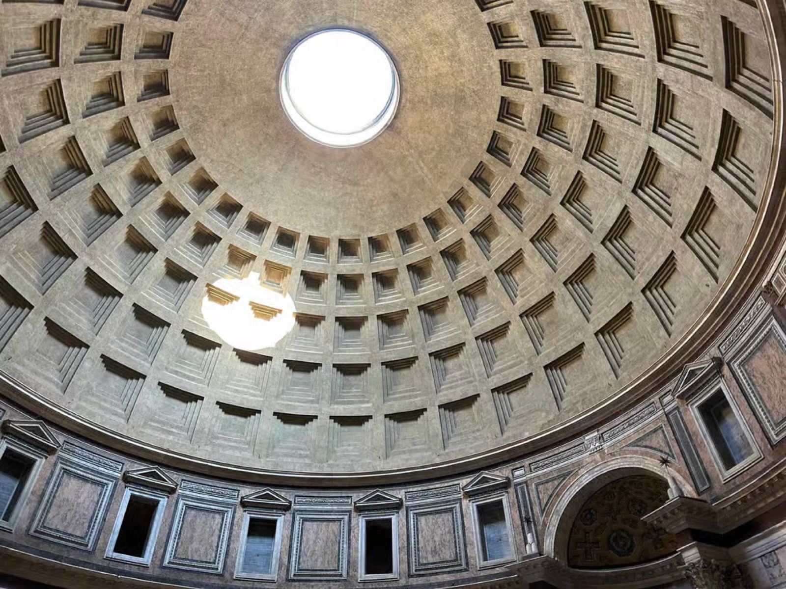 Rome: Pantheon Group Tour with Dedicated Entry 4